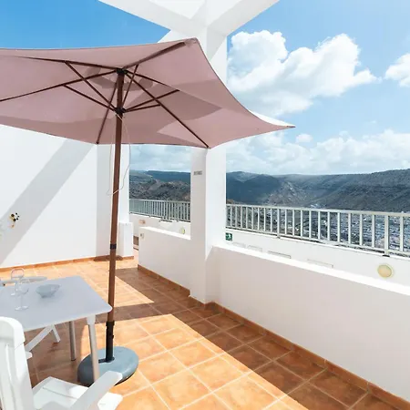 Santa Claudia Apartment *
